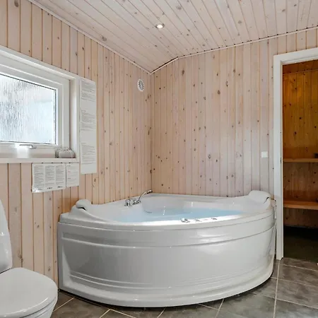 Pet Friendly Home In Harboore With Sauna Harboør