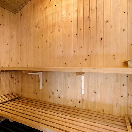 Vejlby Klit Harboore V 度假居 *